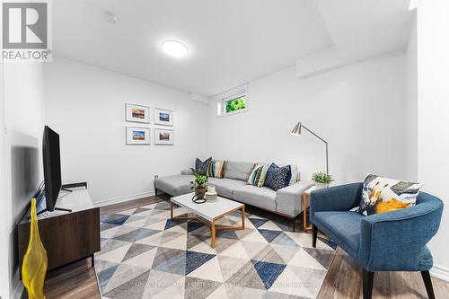 2 Dunkirk Road, Toronto, ON - Indoor Photo Showing Living Room