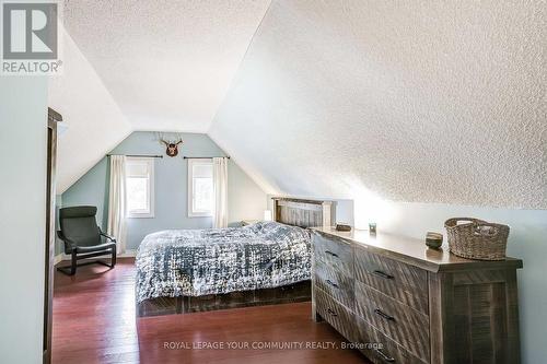 207 Ways Bay Drive, Georgina, ON - Indoor Photo Showing Bedroom