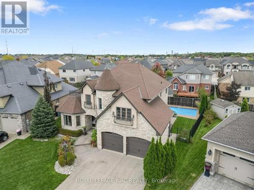 8829 Joseph Court, Niagara Falls, ON - Outdoor