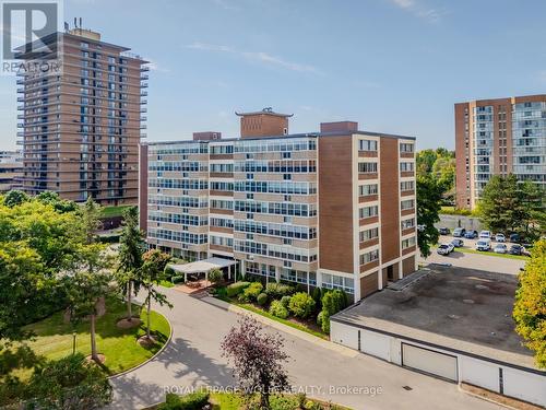 708 - 45 Westmount Road N, Waterloo, ON - Outdoor With Facade