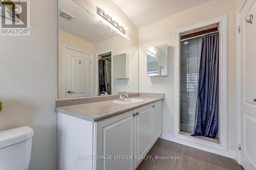 855 Cook Crescent, Shelburne, ON - Indoor Photo Showing Bathroom