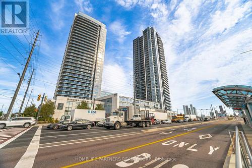 2212 - 3600 Highway 7, Vaughan, ON - Outdoor With Facade