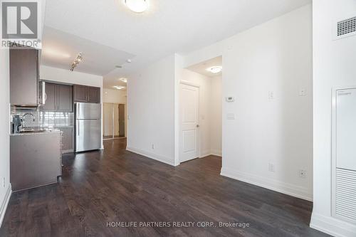 2212 - 3600 Highway 7, Vaughan, ON - Indoor Photo Showing Kitchen