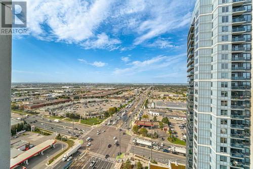 2212 - 3600 Highway 7, Vaughan, ON - Outdoor With View