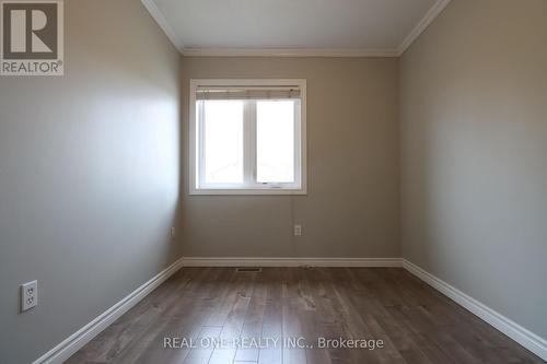 100 - 833 Scollard Court, Mississauga, ON - Indoor Photo Showing Other Room