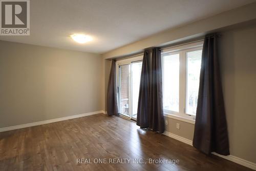 100 - 833 Scollard Court, Mississauga, ON - Indoor Photo Showing Other Room