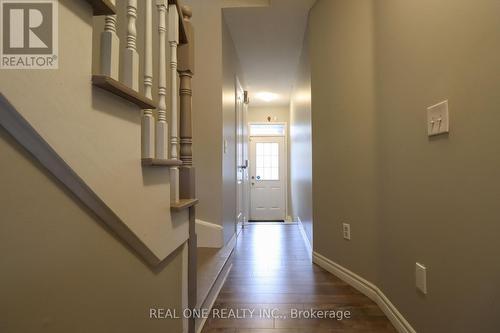 100 - 833 Scollard Court, Mississauga, ON - Indoor Photo Showing Other Room