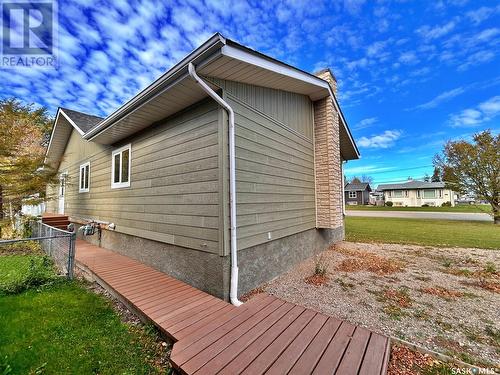 1409 Broadway Avenue, Moosomin, SK - Outdoor With Exterior