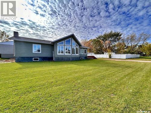 1409 Broadway Avenue, Moosomin, SK - Outdoor With Deck Patio Veranda