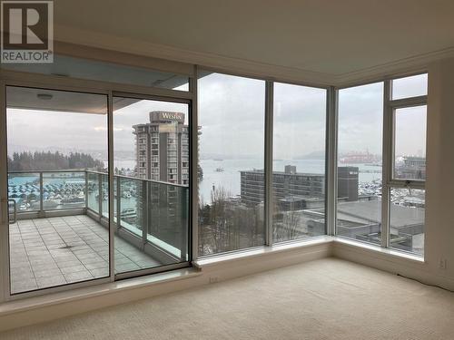 1301 1717 Bayshore Drive, Vancouver, BC - Indoor Photo Showing Other Room