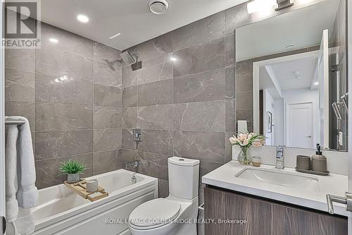 407 - 151 Avenue Road, Toronto, ON - Indoor Photo Showing Bathroom