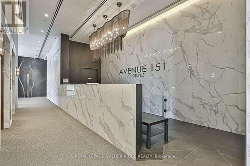 407 - 151 Avenue Road, Toronto, ON - Indoor