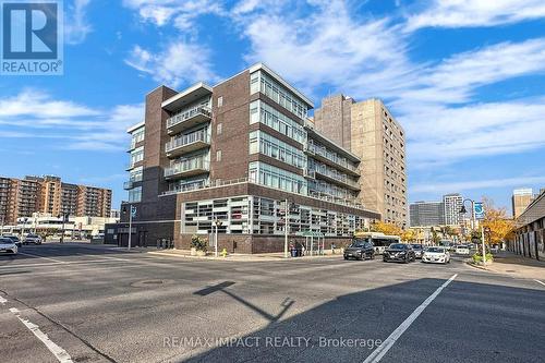 1001 - 44 Bond Street W, Oshawa, ON - Outdoor With Balcony