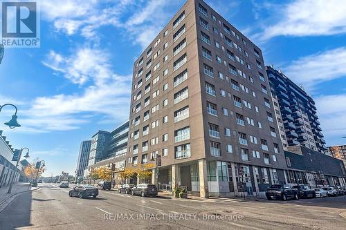 1001 - 44 Bond Street W, Oshawa, ON - Outdoor With Balcony With Facade