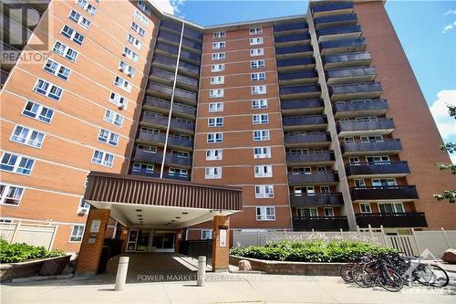 1005 - 2020 Jasmine Crescent, Ottawa, ON - Outdoor With Balcony With Facade