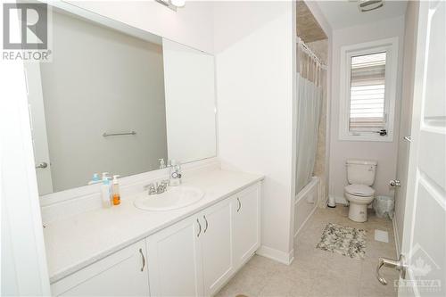 Bath - 331 Crossway Terrace, Ottawa, ON - Indoor Photo Showing Bathroom