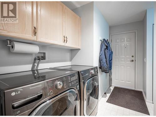 595 Yates Road Unit# 34 Lot# 76, Kelowna, BC - Indoor Photo Showing Laundry Room