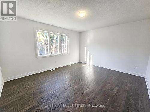 1869 Narcissus Gardens, Pickering, ON - Indoor Photo Showing Other Room