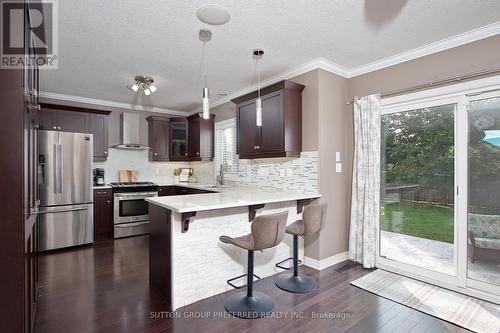 90 Oliver Crescent, Zorra, ON - Indoor Photo Showing Kitchen With Upgraded Kitchen