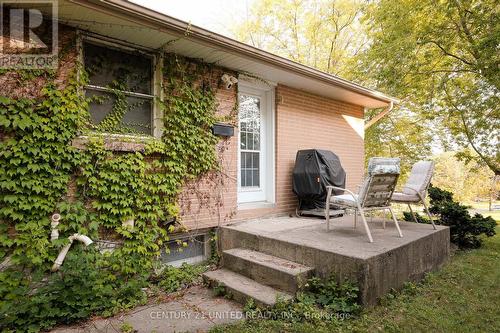 784 Norwood Terrace, Peterborough (Monaghan), ON - Outdoor With Deck Patio Veranda