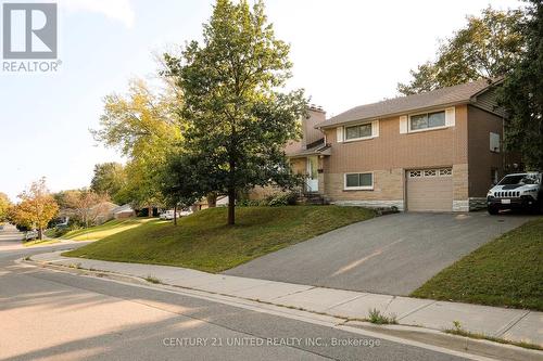 784 Norwood Terrace, Peterborough (Monaghan), ON - Outdoor