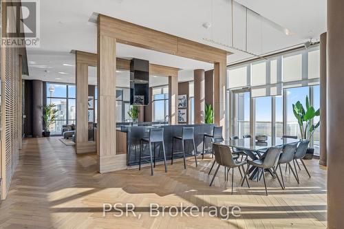 1410 - 25 Ordnance Street, Toronto, ON - Indoor Photo Showing Dining Room