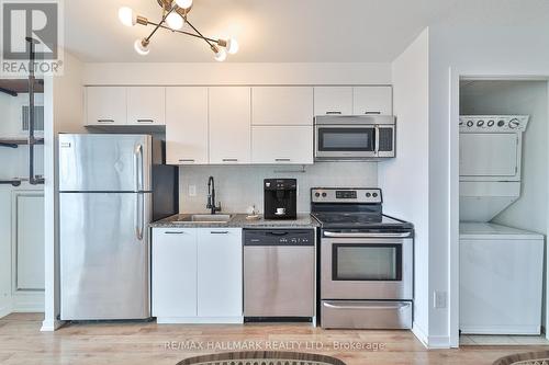 2002 - 38 Joe Shuster Way, Toronto, ON - Indoor Photo Showing Kitchen