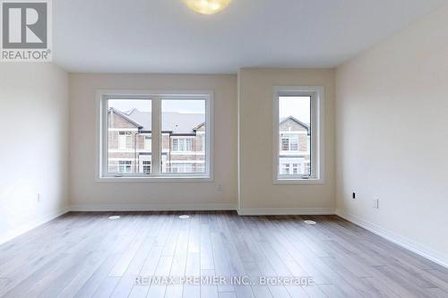 8 Sissons Way, Markham, ON - Indoor Photo Showing Other Room