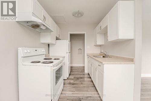 67 Strabane Avenue, Barrie, ON - Indoor Photo Showing Kitchen