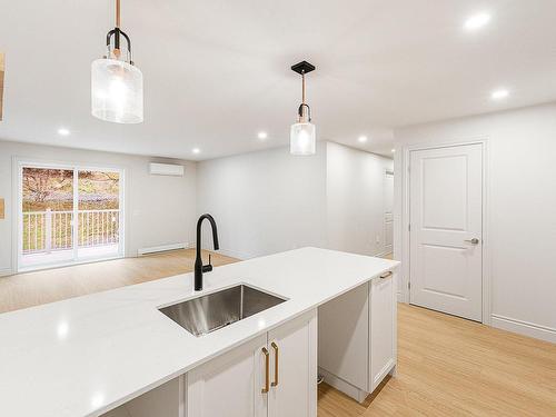 IntÃ©rieur - 9-977 Ch. Massawippi, North Hatley, QC - Indoor Photo Showing Kitchen