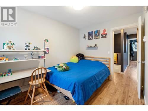 1985 Burtch Road Unit# 11, Kelowna, BC - Indoor Photo Showing Bedroom