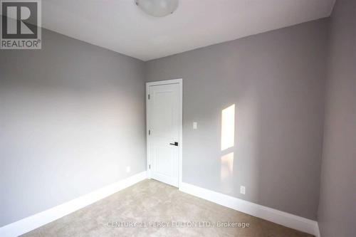 58 Burton Street, Hamilton, ON - Indoor Photo Showing Other Room