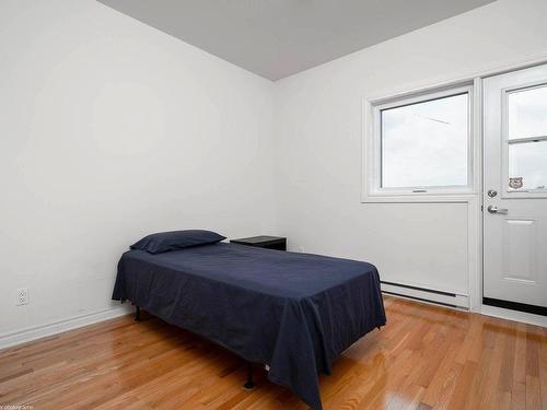 Chambre Ã Â coucher - 302-11652 Boul. O'Brien, Montréal (Ahuntsic-Cartierville), QC - Indoor Photo Showing Bedroom