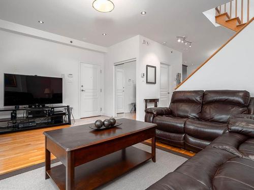 Salon - 302-11652 Boul. O'Brien, Montréal (Ahuntsic-Cartierville), QC - Indoor Photo Showing Living Room