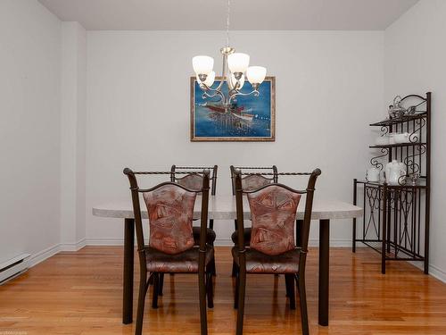 Salle Ã  manger - 302-11652 Boul. O'Brien, Montréal (Ahuntsic-Cartierville), QC - Indoor Photo Showing Dining Room