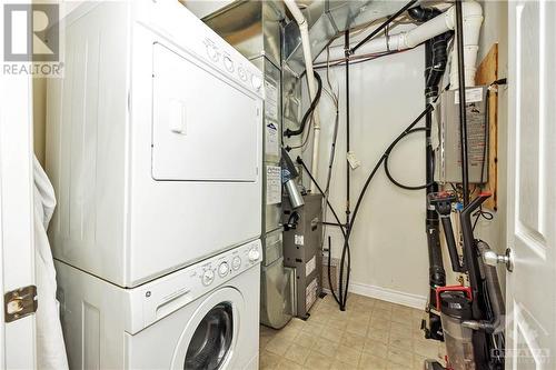 148 Paseo Private, Ottawa, ON - Indoor Photo Showing Laundry Room