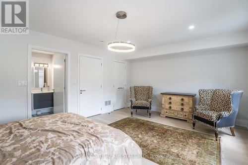 11A Maple Avenue N, Mississauga, ON - Indoor Photo Showing Bedroom