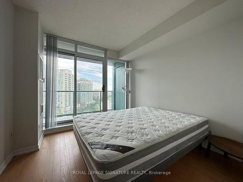 1201-5500 Yonge St, Toronto, ON - Indoor Photo Showing Bedroom