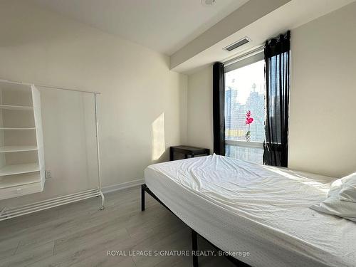 3806-28 Freeland St, Toronto, ON - Indoor Photo Showing Bedroom