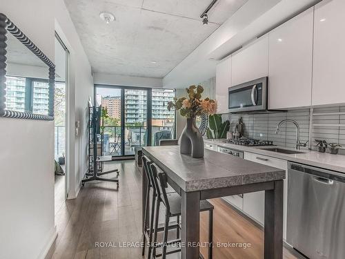 402-55 Ontario St, Toronto, ON - Indoor Photo Showing Kitchen With Stainless Steel Kitchen With Upgraded Kitchen