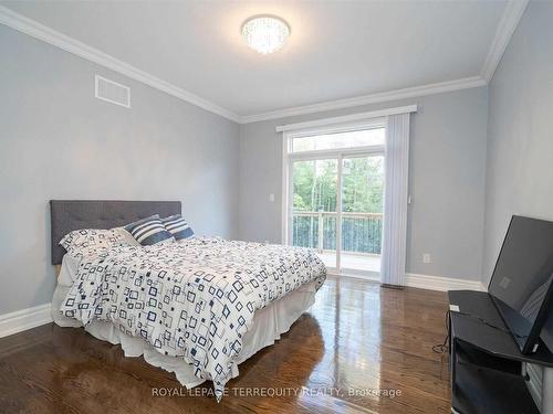 9411 Concession 2 Rd, Uxbridge, ON - Indoor Photo Showing Bedroom