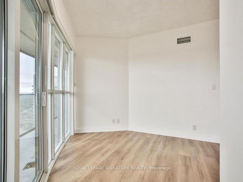 3205-60 Absolute Ave, Mississauga, ON - Indoor Photo Showing Other Room