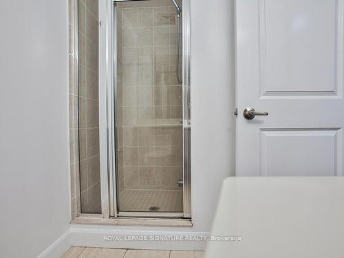 3205-60 Absolute Ave, Mississauga, ON -  Photo Showing Bathroom