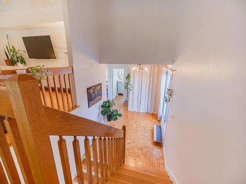 Staircase - 5064 Rue Dickson, Montréal (Rosemont/La Petite-Patrie), QC - Indoor Photo Showing Other Room