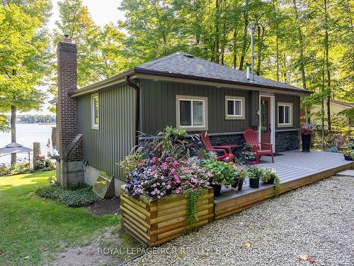 173 Macdonalds Rd, Grey Highlands, ON - Outdoor With Deck Patio Veranda