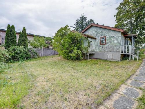 3927 Douglas St, Saanich, BC 