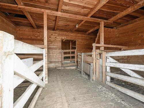 7480 West Subdivision Road, Clinton, BC - Indoor Photo Showing Other Room