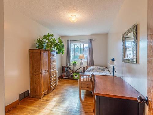 538 Linden Ave, Kamloops, BC - Indoor Photo Showing Dining Room