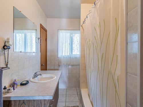 538 Linden Ave, Kamloops, BC - Indoor Photo Showing Bathroom