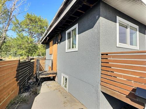 1768 Parkcrest Ave, Kamloops, BC - Outdoor With Exterior